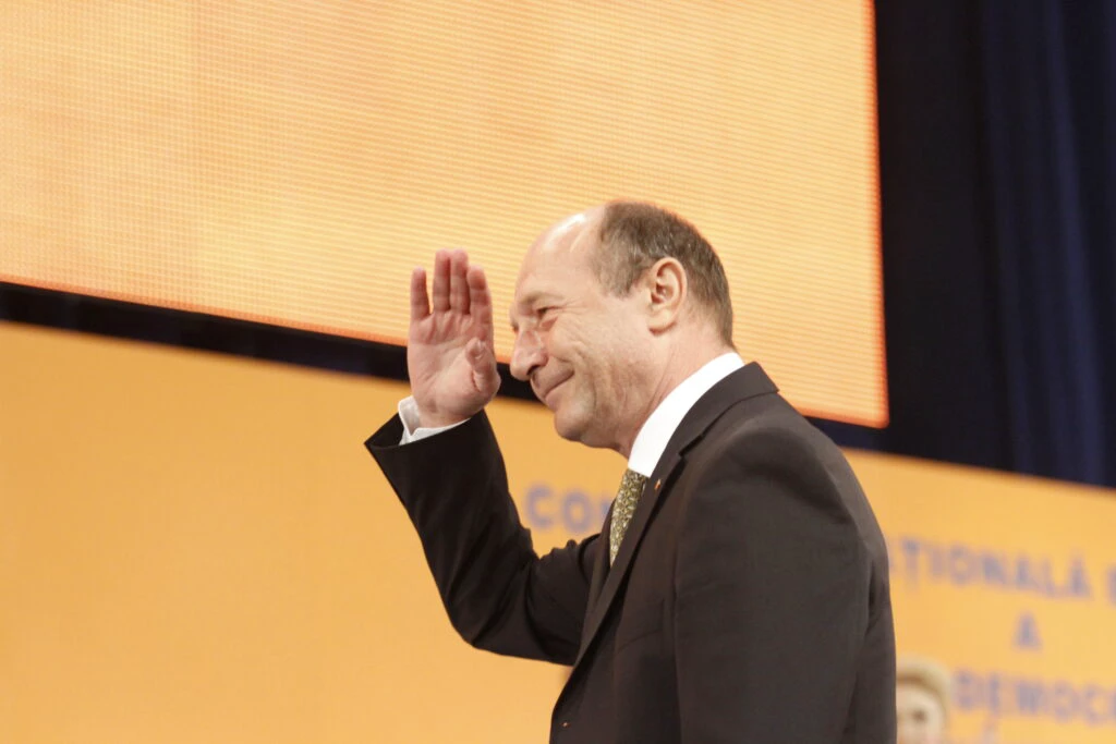 Vestea dimineții despre Traian Băsescu! Anunțul făcut chiar de Elena Udrea: N-a mai putut