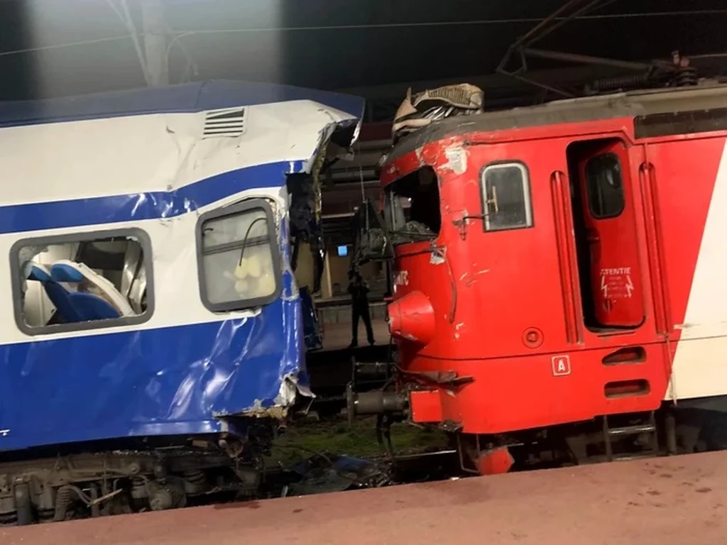 CFR Călători va verifica toate locomotivele de tipul celei implicate în accidentul de la Galați