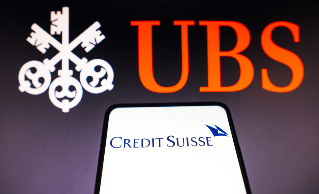 UBS a cumpărat Credit Suisse. Acționarul principal pierde 1 miliard de dolari din investiție