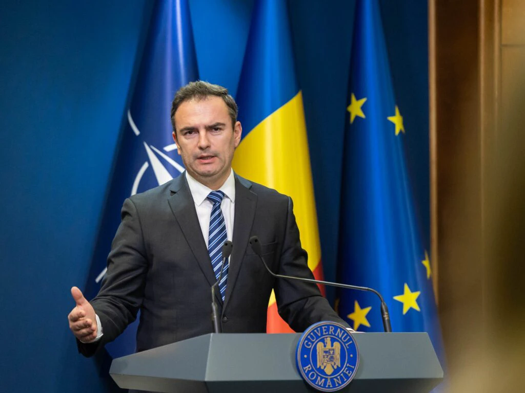 Guvernul vine cu asigurări pentru românii afectaţi de evoluţiile pieţei RCA: Vom proteja interesele asiguraţilor