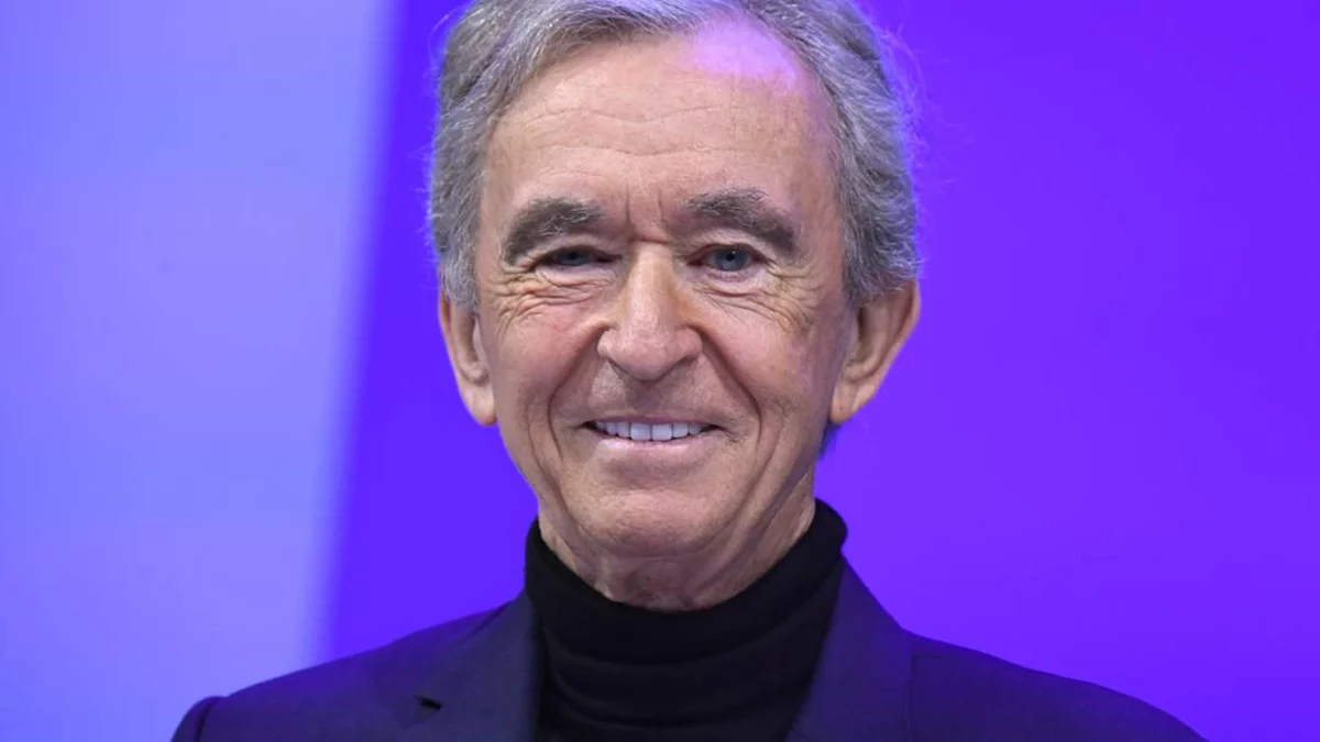 Bernard Arnault nu mai este cel mai bogat om din lume. Cine i-a ocupat poziția