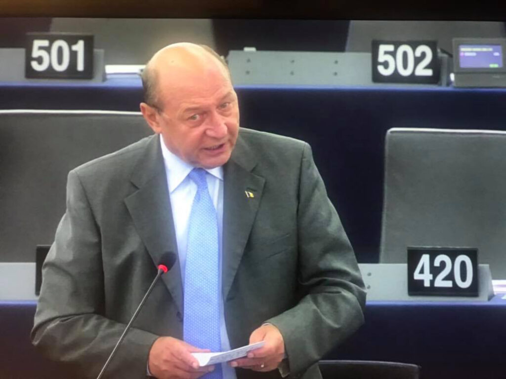 Adevărul despre Traian Băsescu! Dezvăluire de ultimă oră de la Elena Udrea: L-au convins