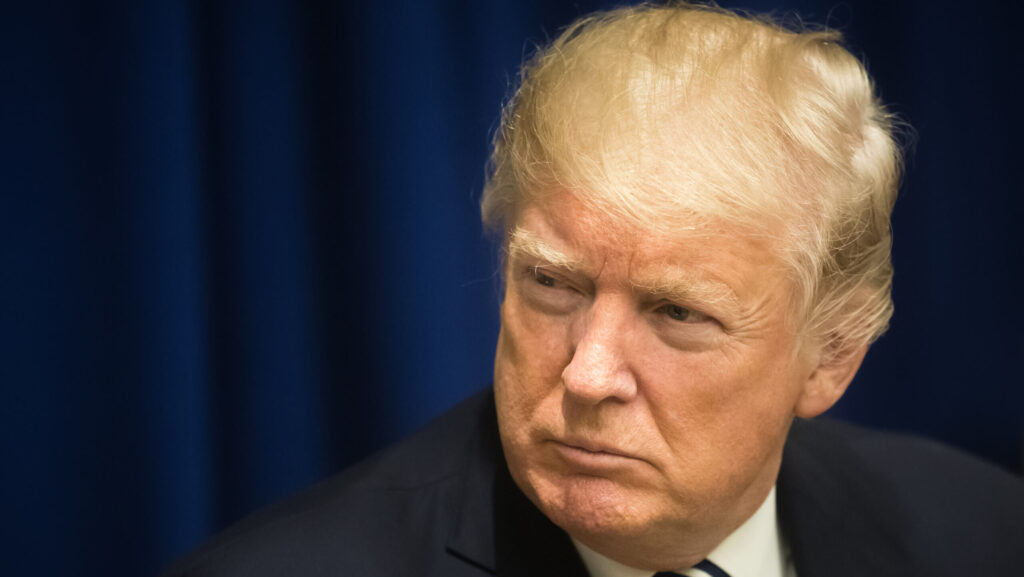 Donald Trump va publica un raport despre fraudele electorale din 2020: Amplu, complex, detaliat