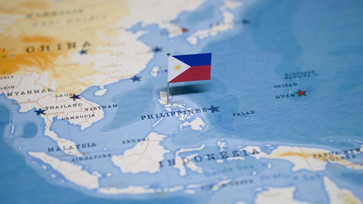 Un super-taifun se apropie de Filipine. Aproape un milion de persoane au fost evacuate