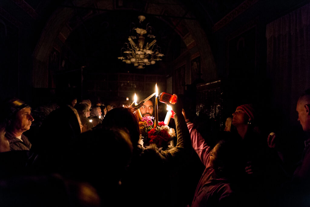 Obiceiul din Noaptea de Înviere pe care nu multă lume îl știe. Ce