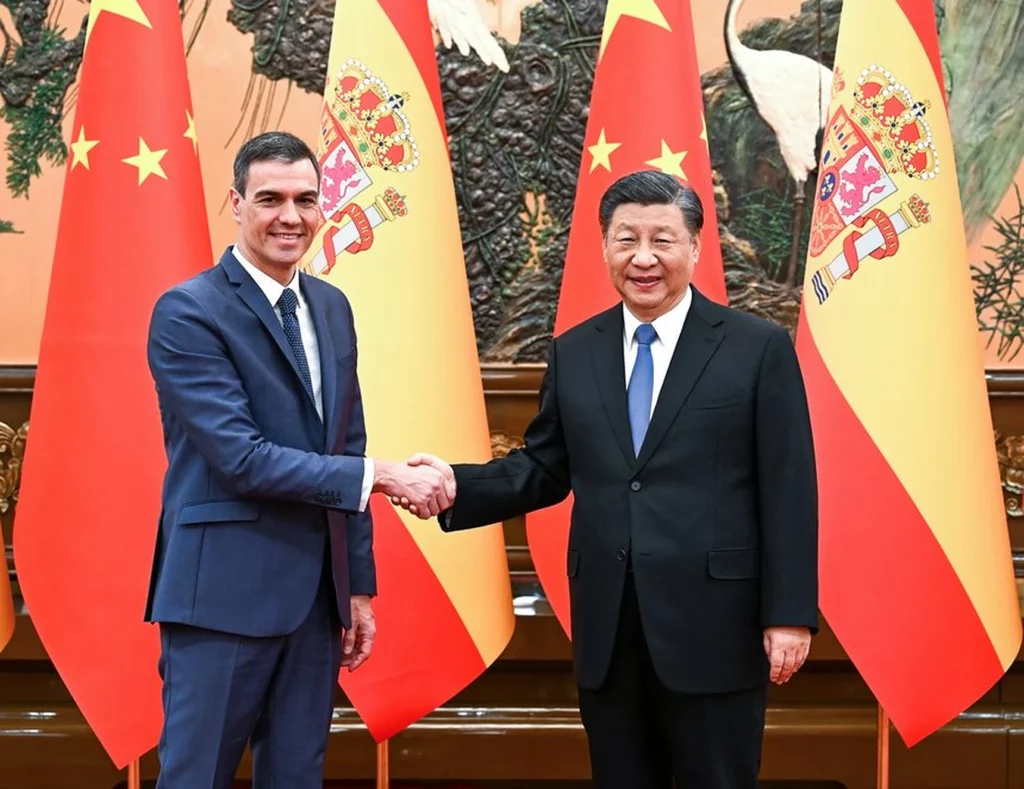 Premierul spaniol îl îndeamnă pe Xi Jinping să vorbească cu Zelenski pentru a contribui la încetarea războiului