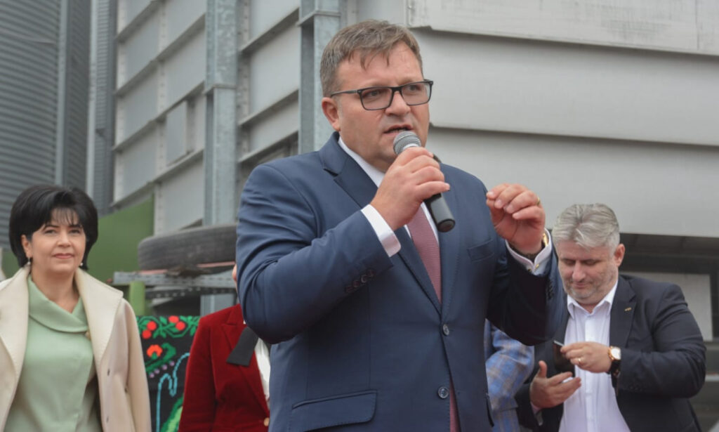 Marius Budăi, după negocierile cu sindicaliştii: Trebuie să scurtăm termenul iniţial de 15 iulie privind grilele