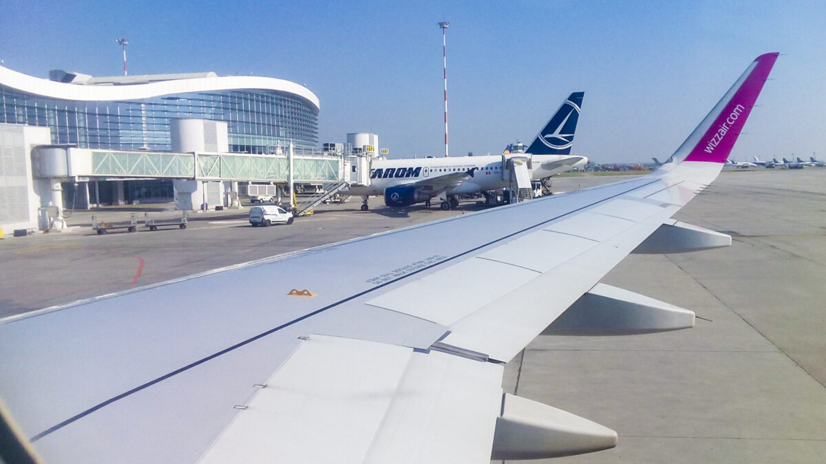 Tarom a anulat mai multe zboruri. Haos pe Aeroportul Otopeni