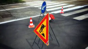 Varianta Ocolitoare a Bacăului se închide timp de două săptămâni. Traficul, deviat pentru lucrările la Autostrada A7