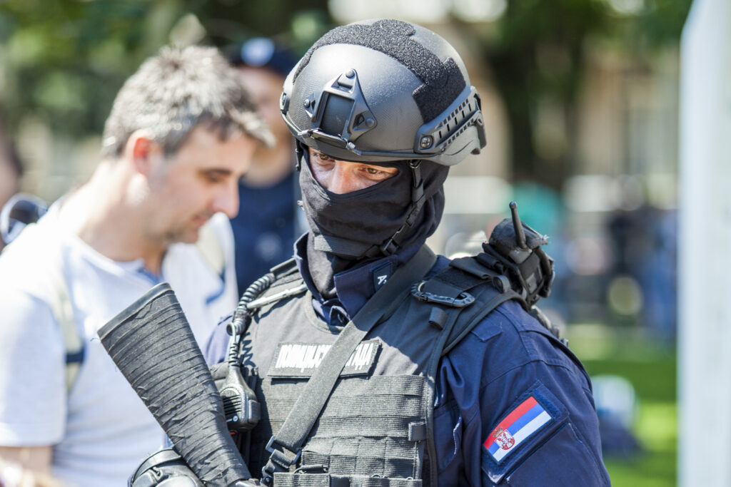 Tragedie în Serbia: Un suspect, arestat după noul atac armat în masă