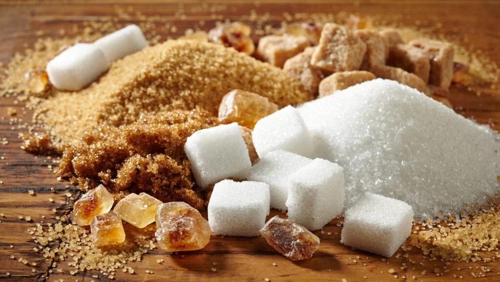 Ce se întâmplă în organismul nostru dacă mâncăm zilnic zahăr