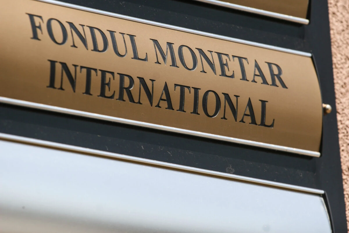 FMI critică măsurile fiscale ce vor intra în vigoare de la 1 ianuarie: Va fi nevoie de noi măsuri