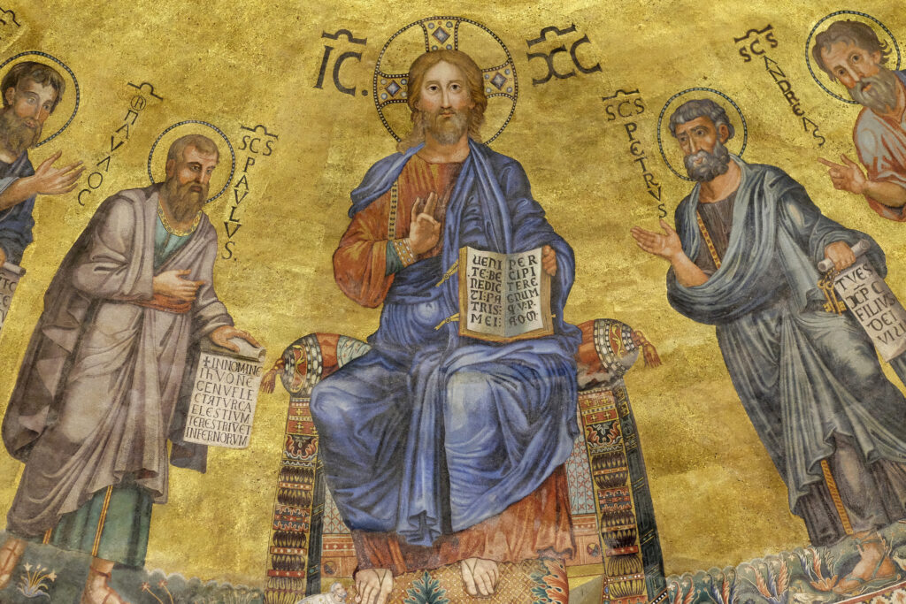 Tradiții și superstiții de Sfinții Apostoli Petru și Pavel. Ce se întâmplă dacă tună pe 29 iunie
