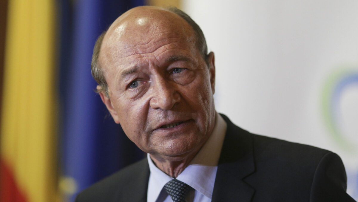 Traian Băsescu este în doliu! Fostul preşedinte e devastat. L-au găsit mort în propria casă