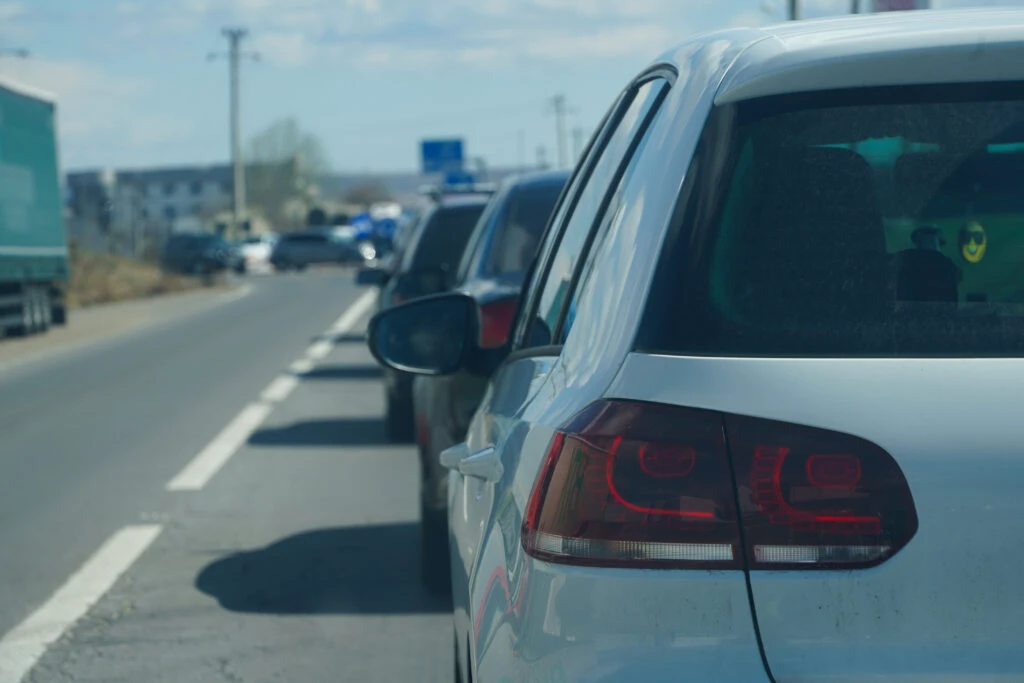 CNAIR şi Poliţia Română deviază luni traficul pe Autostrada A2, în funcţie de valorile de trafic
