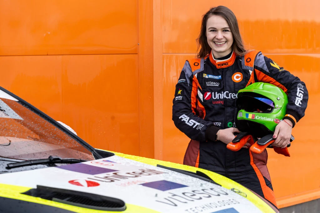 Top 100 Femei de Succes 2023. Cristiana Oprea, pilot de raliu: „Motorsportul este o carieră care presupune consecvență și sacrificii”