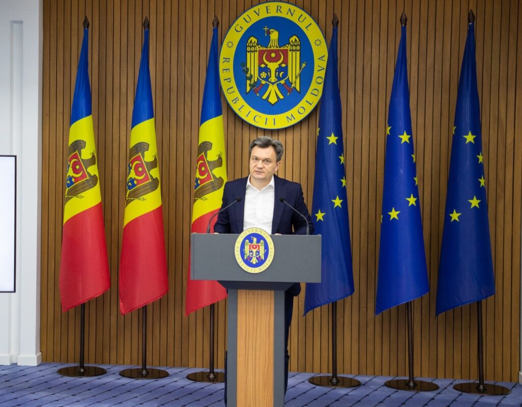 Demisii în Executivul de la Chișinău! Trei miniștri au părăsit Guvernul Recean