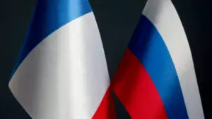 Rusia preia activele unor companii franceze. Franța denunță un „act ostil” și cere anularea măsurii