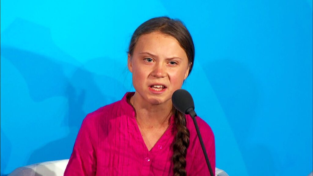 Activista Greta Thunberg a fost pusă sub acuzare