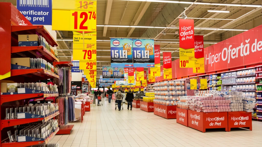 Schimbare uriașă în magazinele din România! Veste bună pentru milioane de români