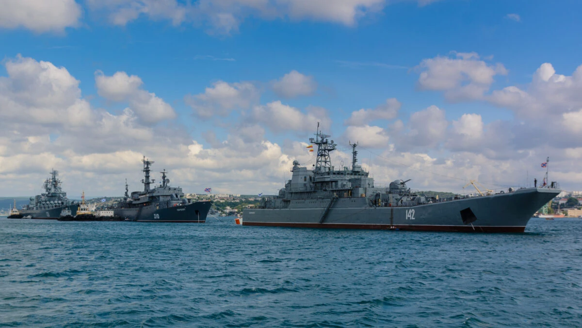 Rusia va deschide focul asupra oricărei nave care se îndreaptă spre porturile Ucrainei la Marea Neagră