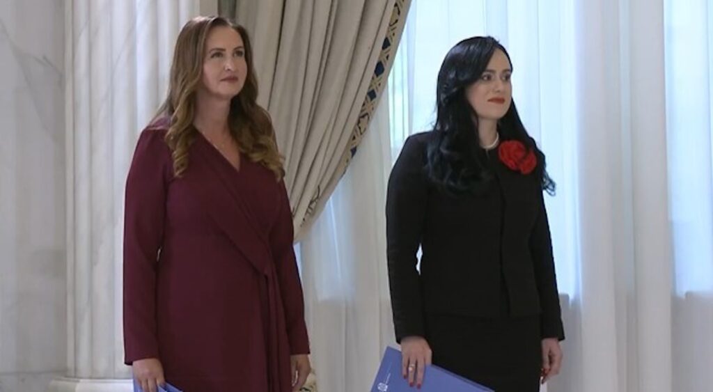 Simona Bucura Oprescu şi Natalia Intotero au depus jurământul la Palatul Cotroceni VIDEO