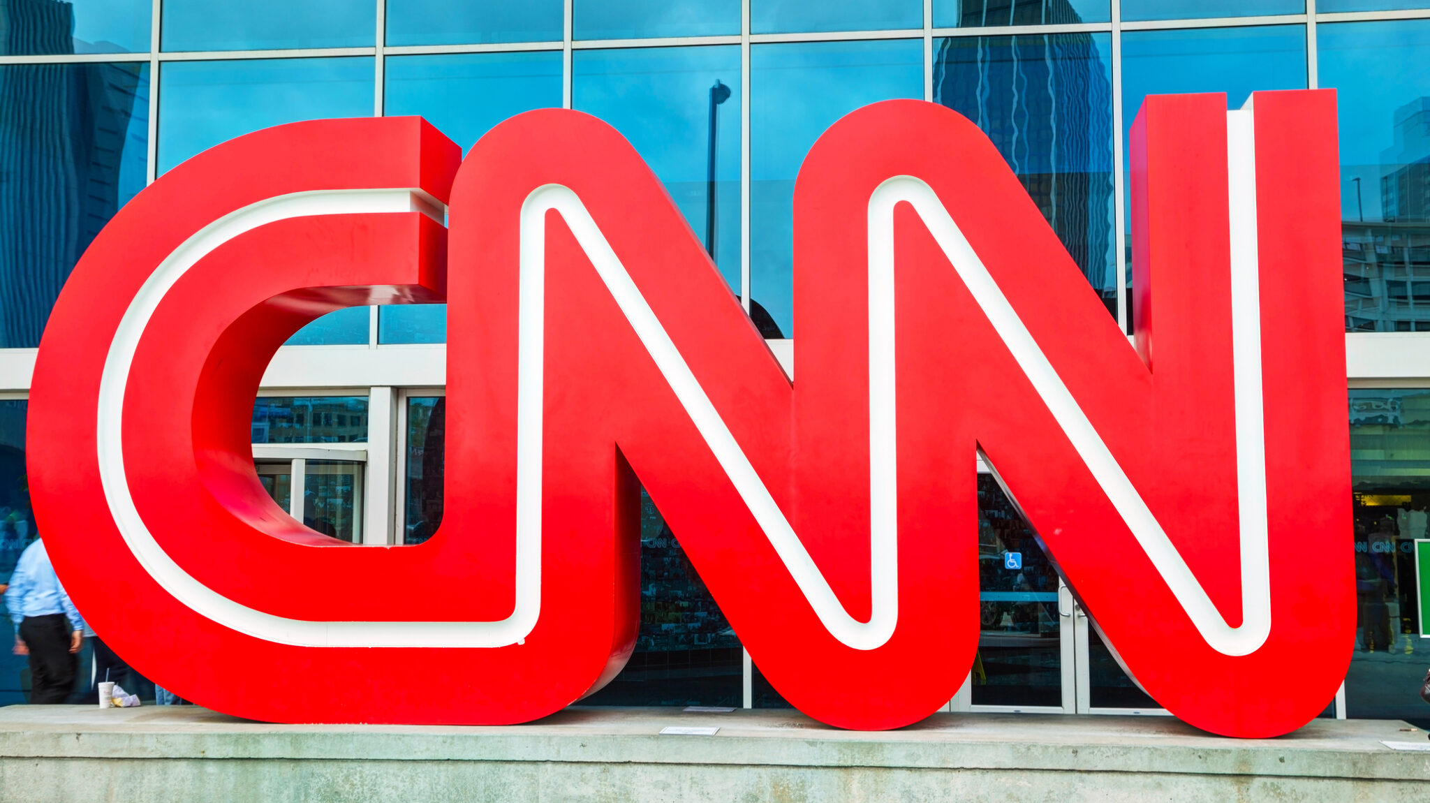 Телеканал CNN. CNN логотип. Иностранные Телеканалы. CNN Evolution. Канал номер 8