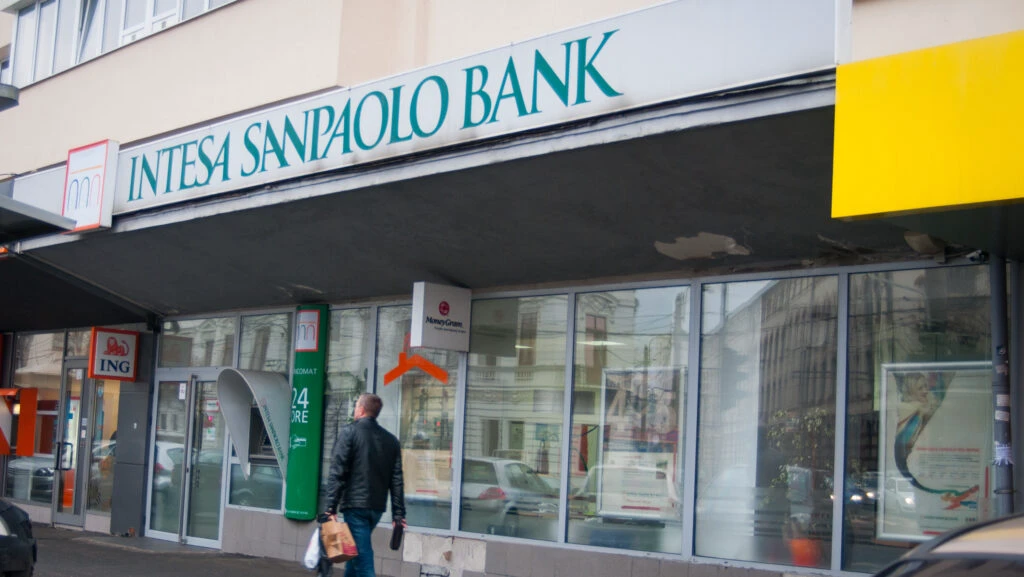 Intesa Sanpaolo Group anticipează un profit net de peste 8,5 miliarde de euro în 2024