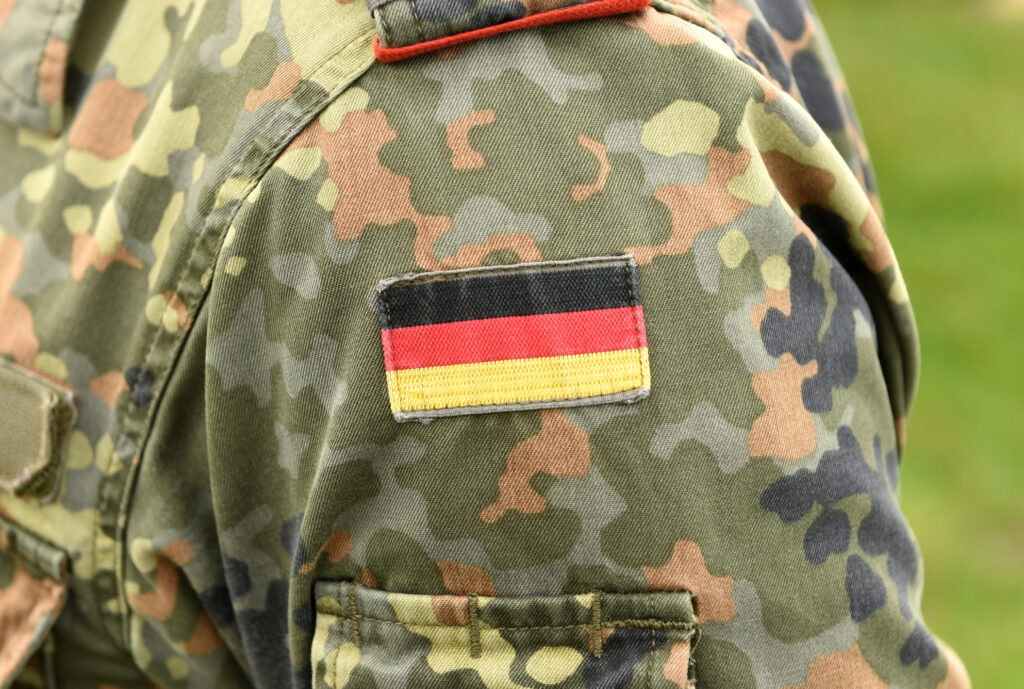 Armata Germaniei nu reușește să recruteze destul personal. Rata de abandon este de 30%