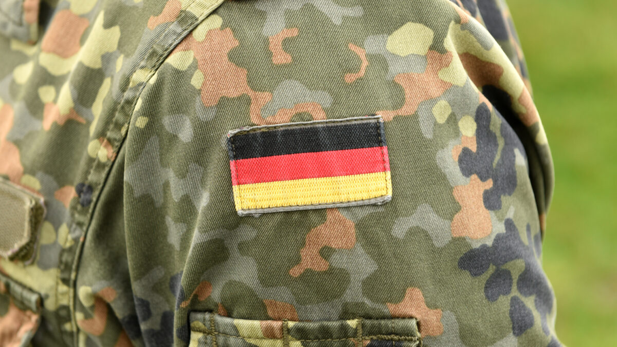 Armata Germaniei nu reușește să recruteze destul personal. Rata de abandon este de 30%