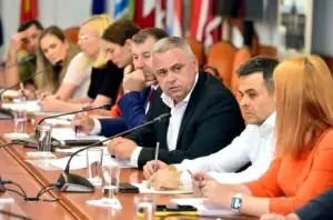 Vom cumpăra mai ieftin… românește!