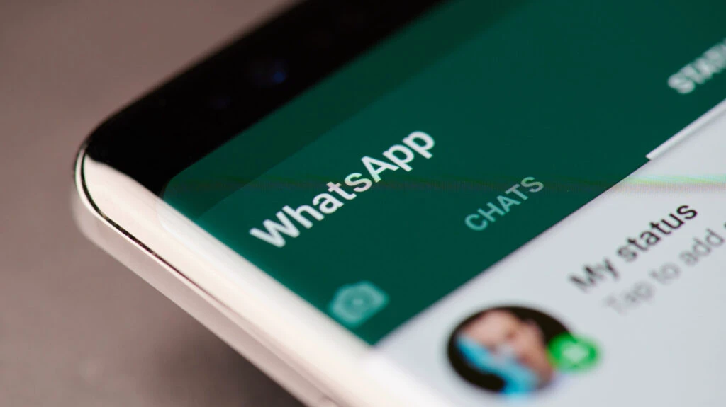 Utilizatorii de WhatsApp trebuie să știe urgent acest lucru. Decizia care intră în vigoare din octombrie