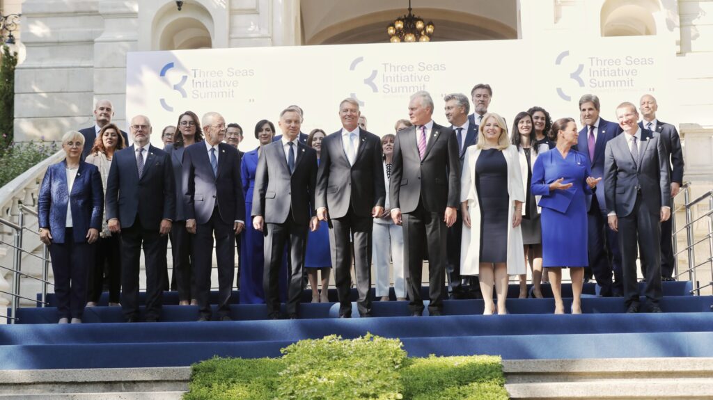 Concluziile Summitului I3M. Klaus Iohannis: Grecia devine al 13-lea stat participant