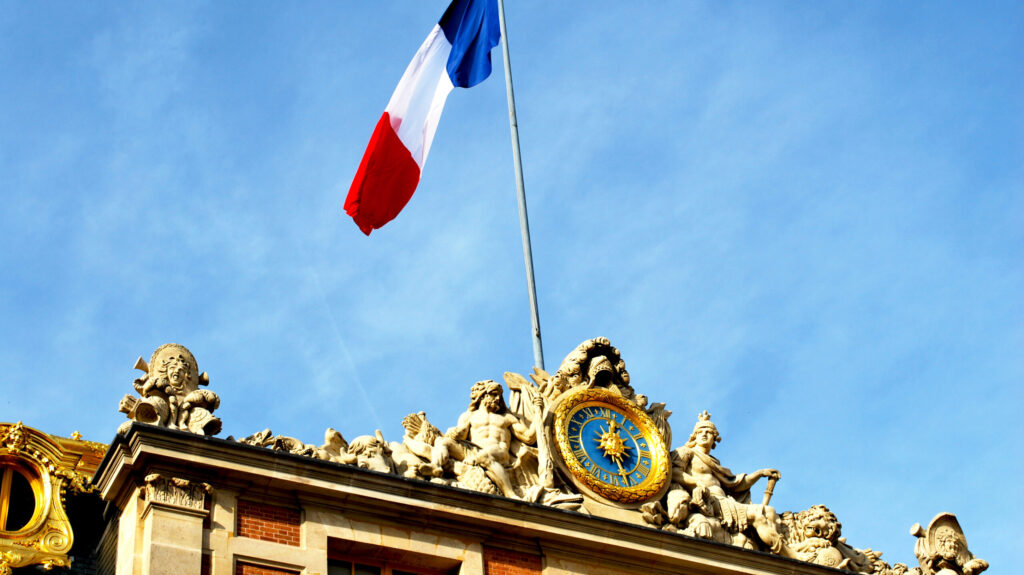 Alertă în Franța! S-a decretat stare de „urgență atentat”. Mesaj MAE pentru români