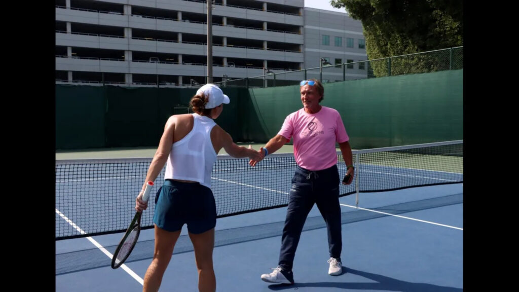 Simona Halep la CF Tennis Academy