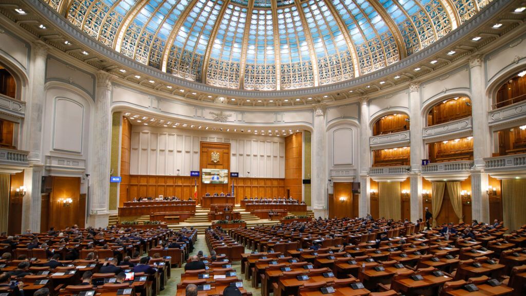 Camera Deputaților a adoptat un proiect pentru stingerea obligaţiilor fiscale şi bugetare