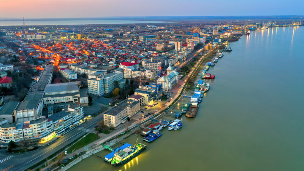 „Fierbe” Dunărea! Fenomenul spectaculos care se întâmplă în România
