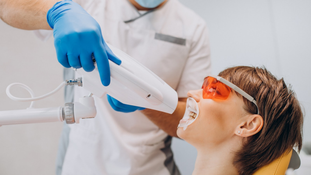 Cum poate fi utilizat laserul în stomatologie?