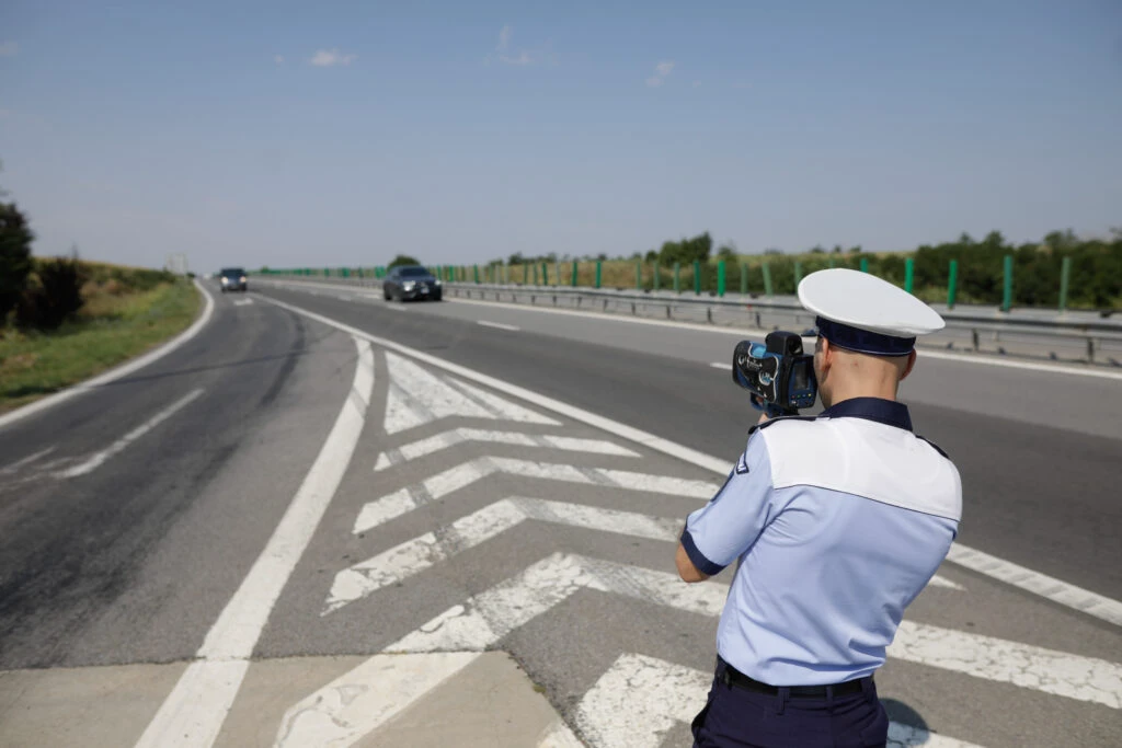 Șoferii, controlați de Poliția Română. Ce au descoperit oamenii legii