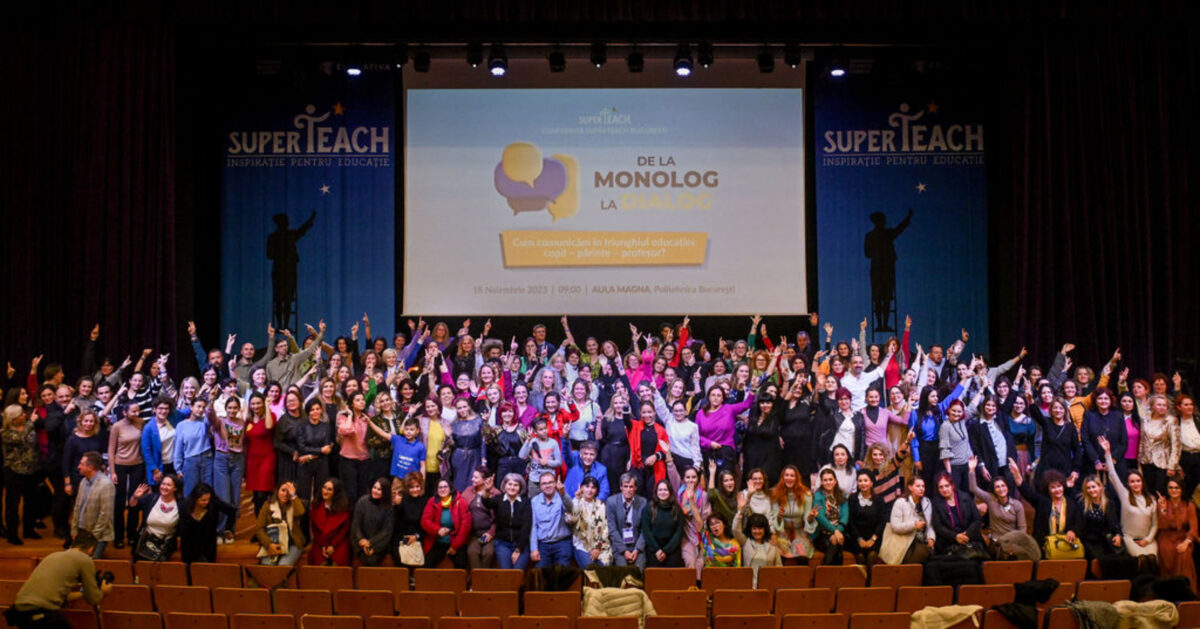 Conferința SuperTeach. Ce îi îndeamnă elevii români pe profesori și părinți