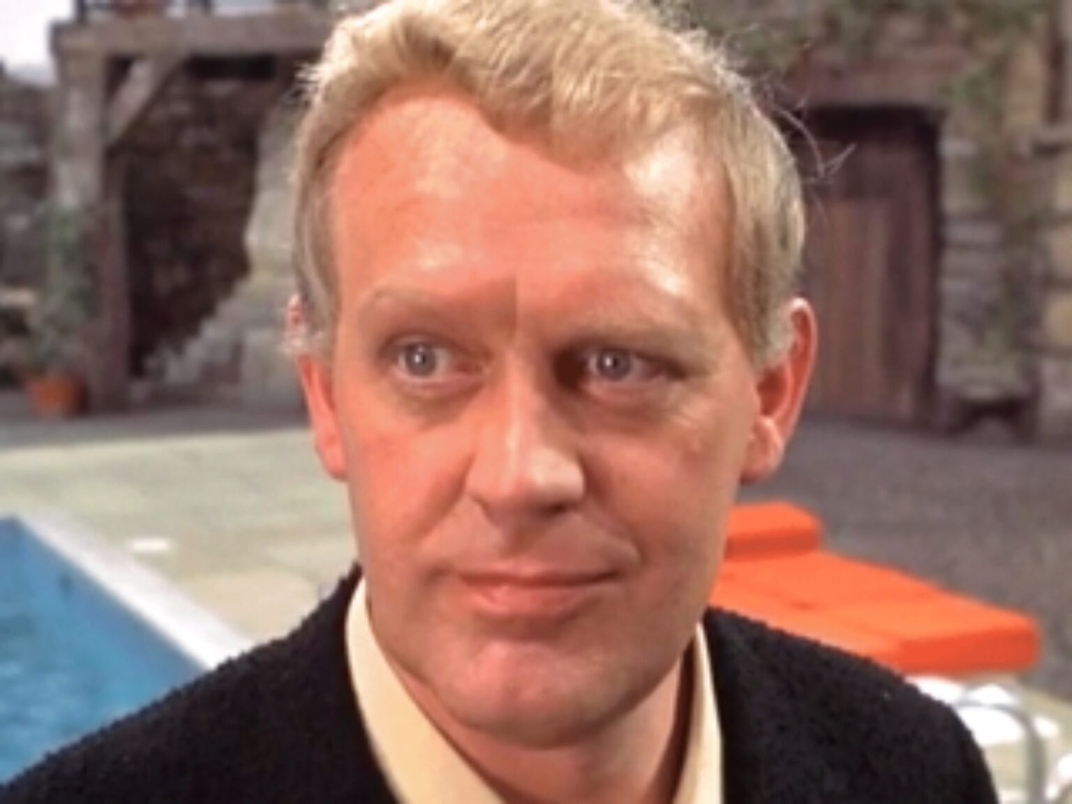 A murit marele actor! Joss Ackland, a fost un titan al lumii filmului