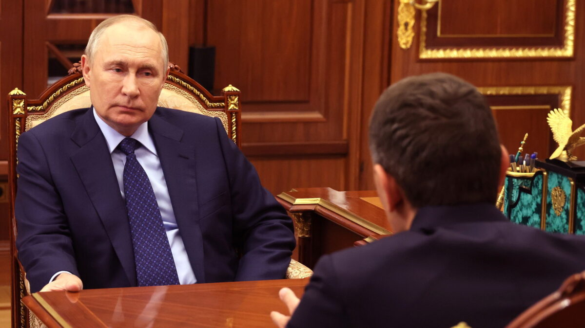 Vladimir Putin va fi înlocuit?! Anunţ de la Kremlin: O versiune diferită, dar la fel ca el