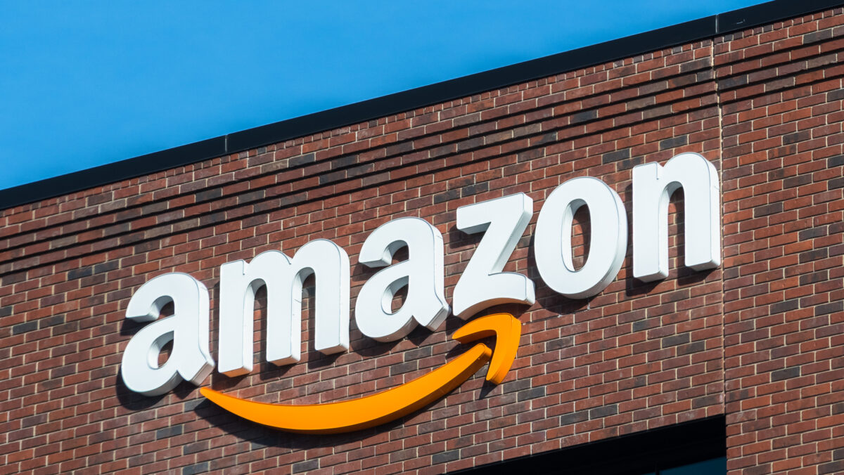 Fondatorul Amazon schimbă strategia. Cum scapă Jeff Bezos de taxe