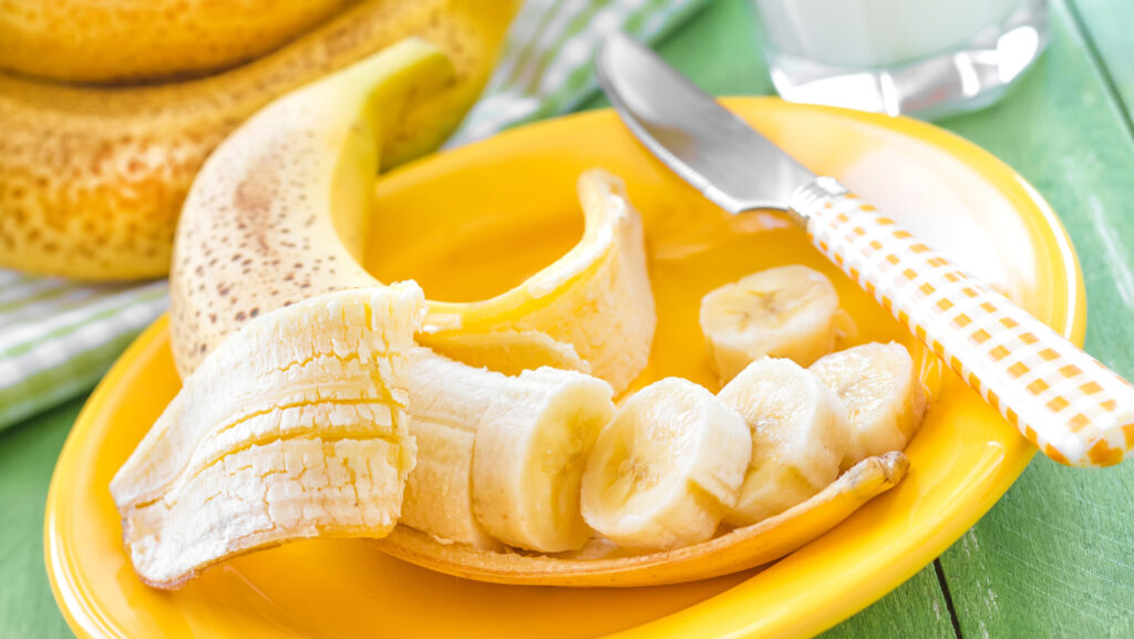 Ce se întâmplă dacă mănânci câte o banană pe zi! Este uimitor