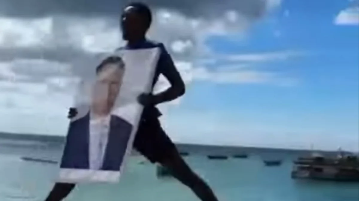 Imagini virale din Tanzania: Hakuna matata, Iohannes! Africanii au sărit în apă (VIDEO)