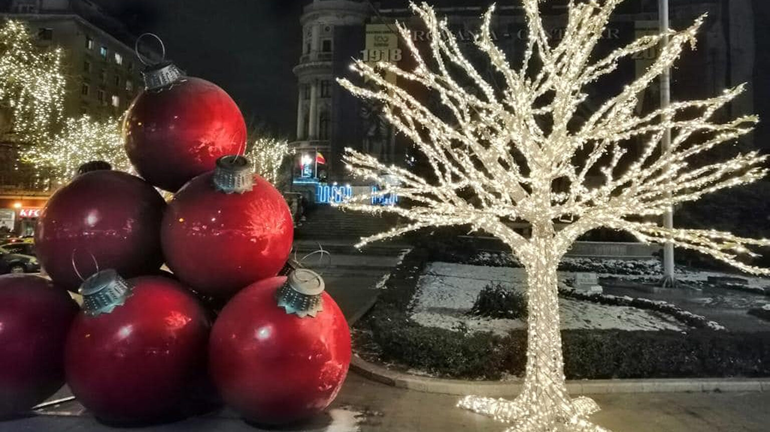 luminițe de Crăciun, București