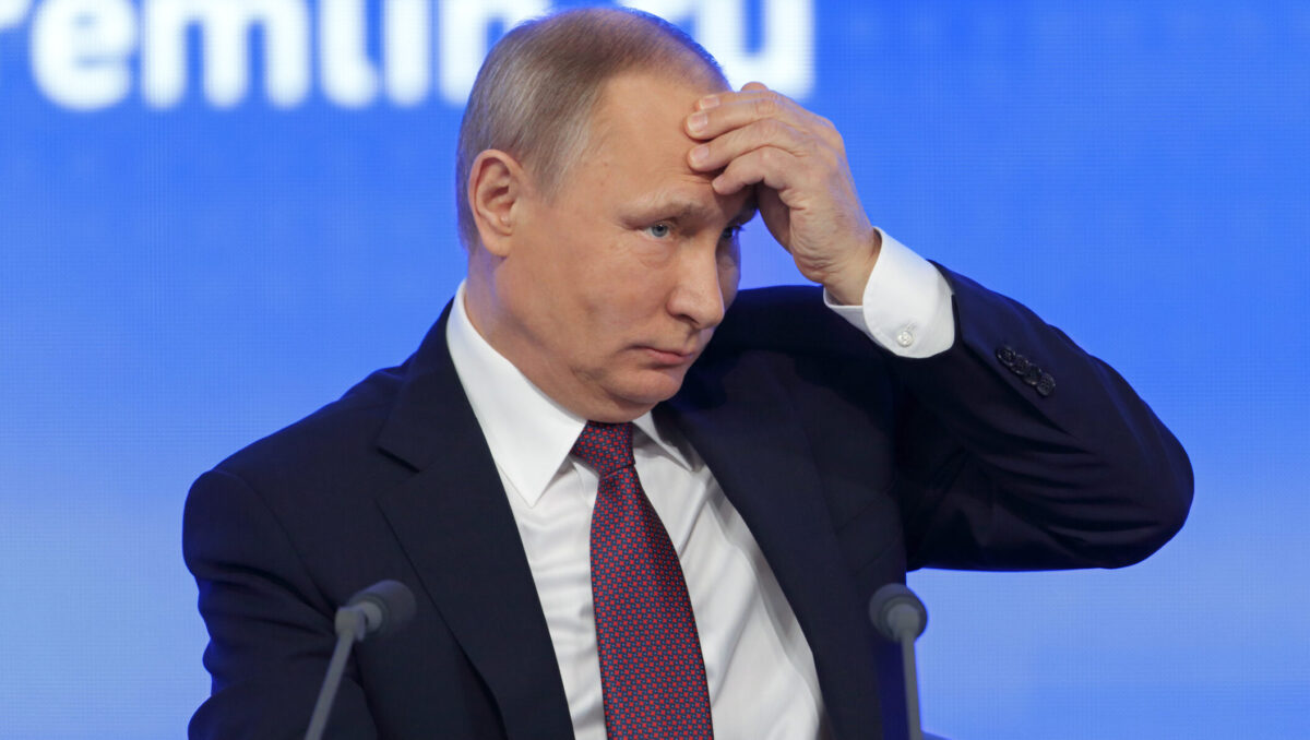 Ce a făcut Vladimir Putin?! Gestul făcut în fața „butonului nuclear”