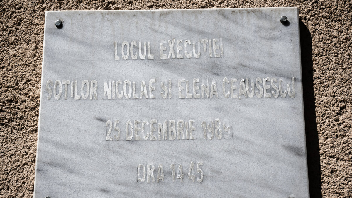 Adevărul despre execuția soților Ceaușescu. Ce a făcut Iliescu? Sentința era scrisă