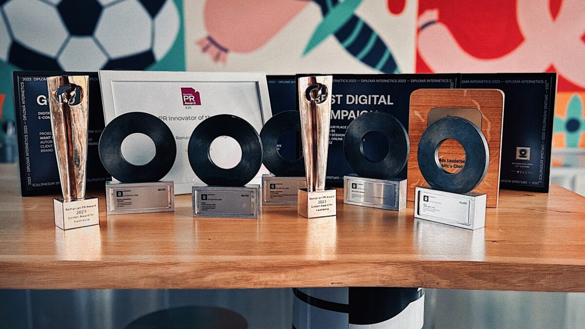 Jam Session Agency a câștigat 12 premii în cadrul Internetics și Romanian PR Award