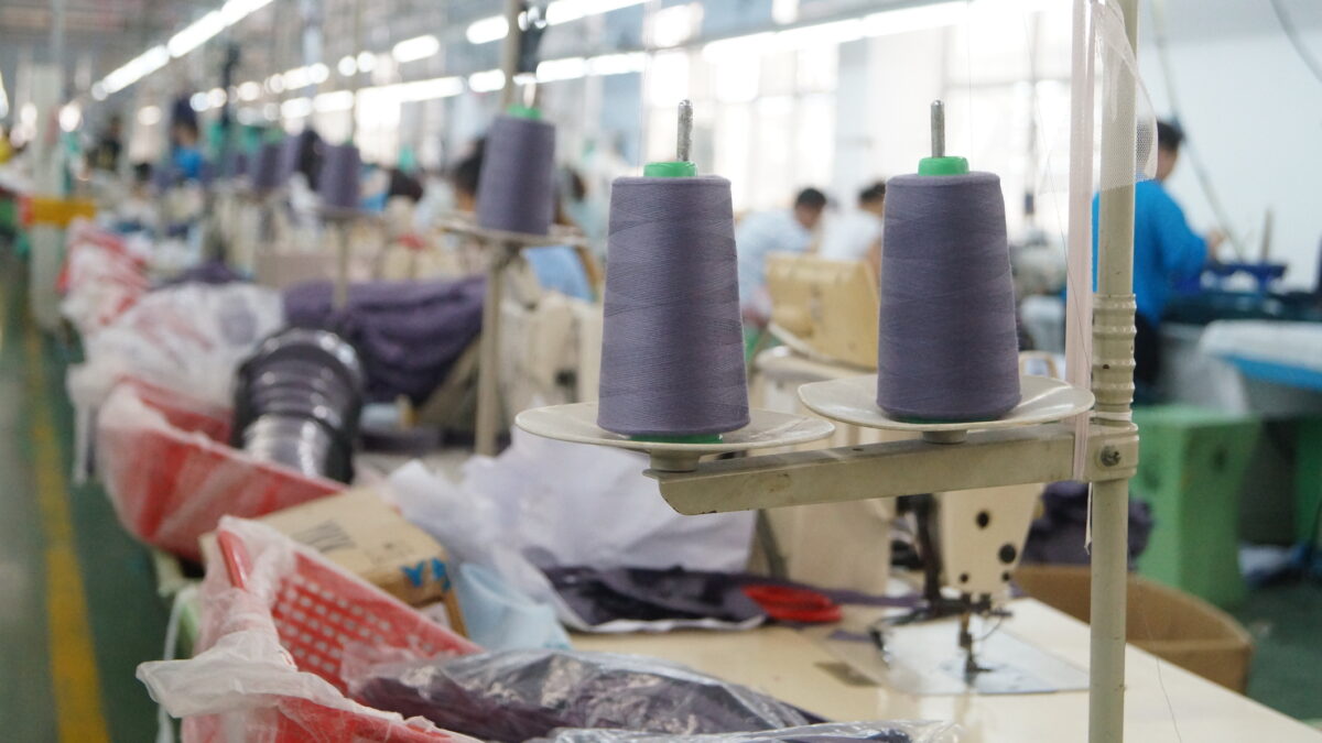 Zara, Next sau Prada vând haine din fabricile în care muncitorii sunt exploatați
